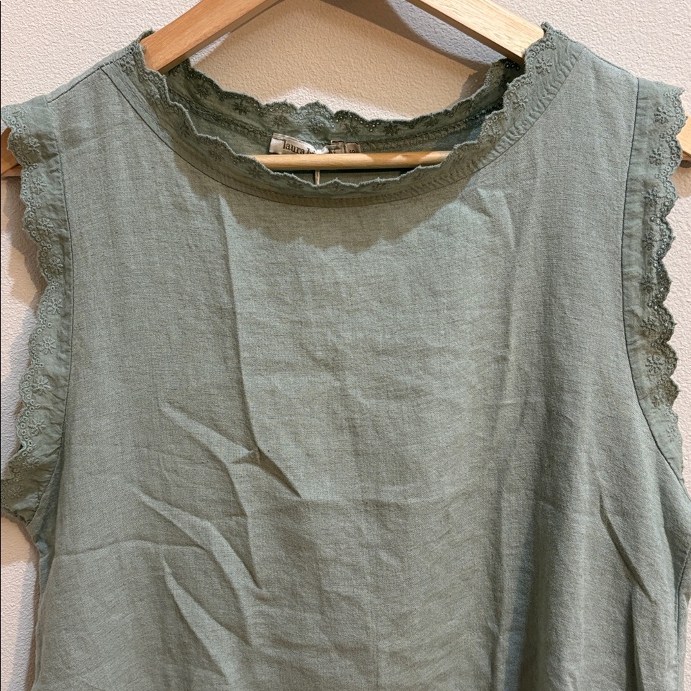 Laura Bianchi Green Sleeveless Scalloped Top, Made in Italy
